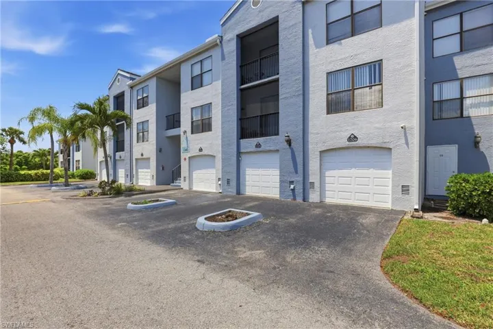 13605  Eagle Ridge  DR, Fort Myers, FL 33912