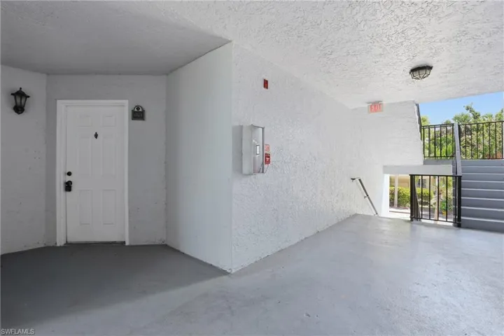 13605  Eagle Ridge  DR, Fort Myers, FL 33912
