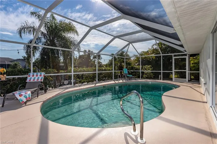2308 Se 27th St, Cape Coral, Florida 33904