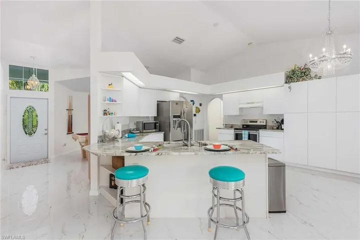 2308 Se 27th St, Cape Coral, Florida 33904