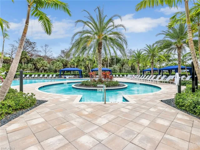11268 Daphne Ct, Naples, Florida 34120