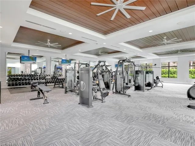 11268 Daphne Ct, Naples, Florida 34120