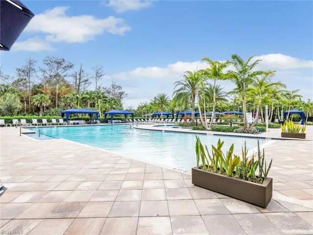 11268 Daphne Ct, Naples, Florida 34120