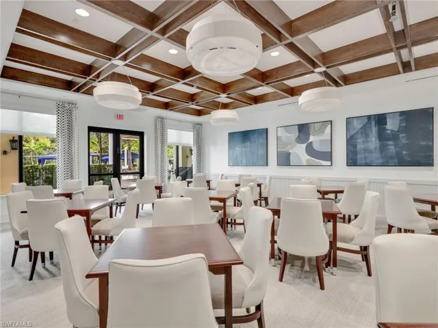 11268 Daphne Ct, Naples, Florida 34120