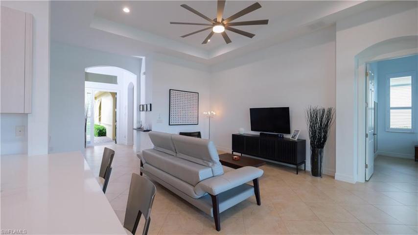 12646 Fairway Cove CT, FORT MYERS FL 33905