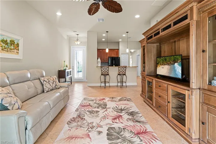 10535 Carolina Willow Dr, Fort Myers, Florida 33913