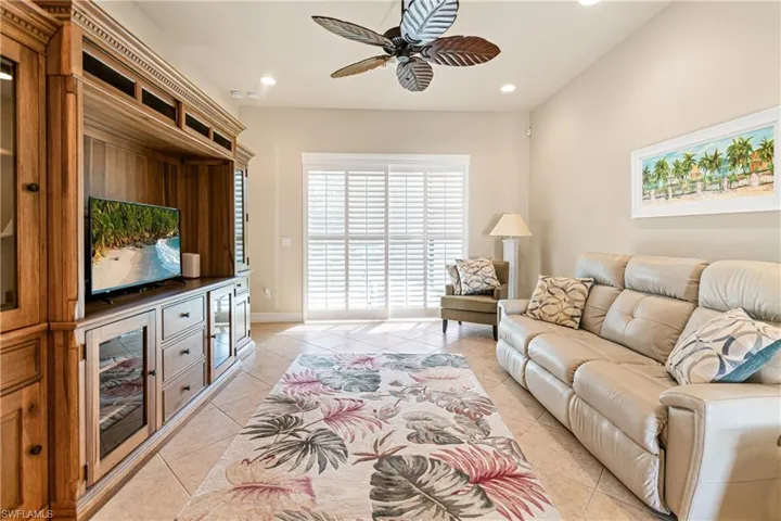 10535 Carolina Willow Dr, Fort Myers, Florida 33913