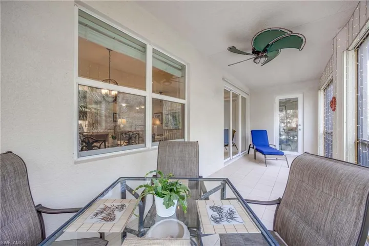 Sunroom with ceiling fan