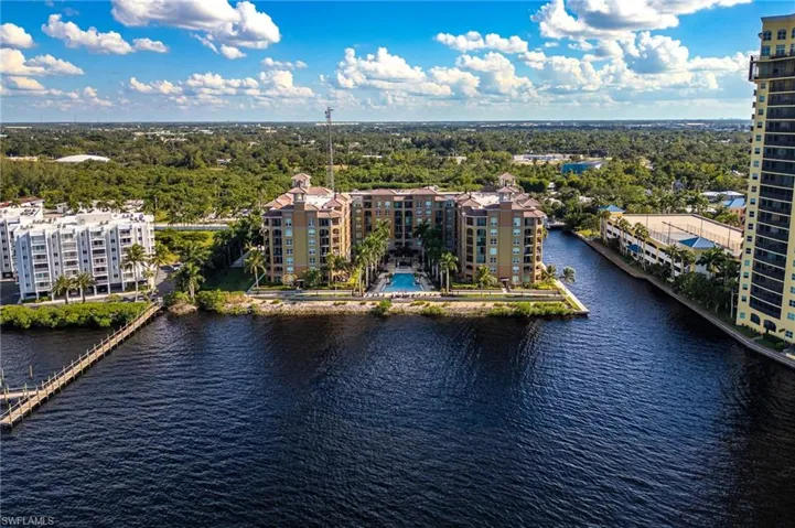 2825 Palm Beach Blvd 719, Fort Myers, Florida 33916