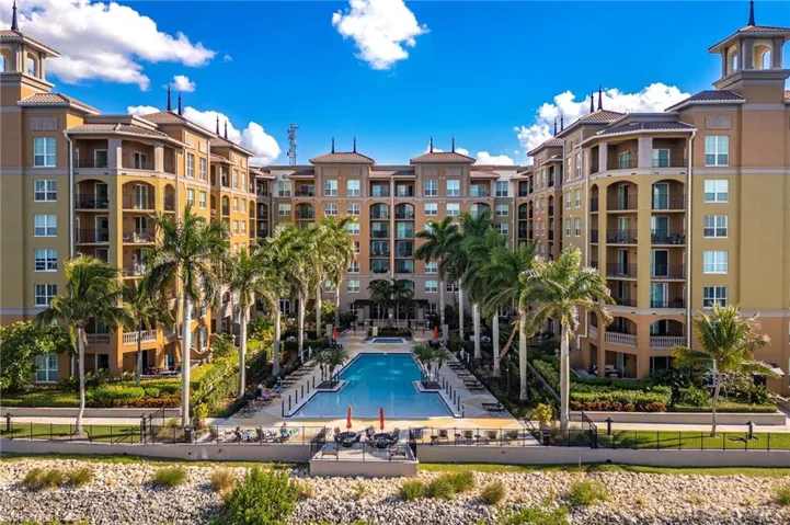 2825 Palm Beach Blvd 719, Fort Myers, Florida 33916