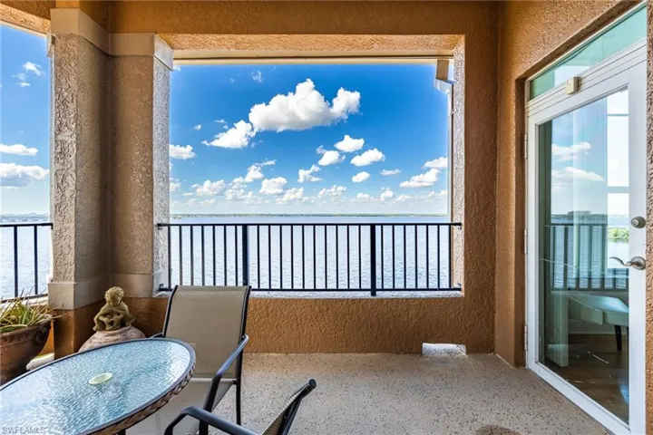 2825 Palm Beach Blvd 719, Fort Myers, Florida 33916