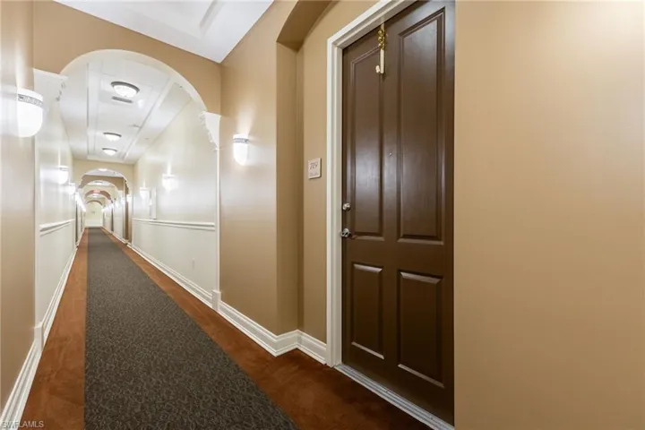 2825 Palm Beach Blvd 719, Fort Myers, Florida 33916