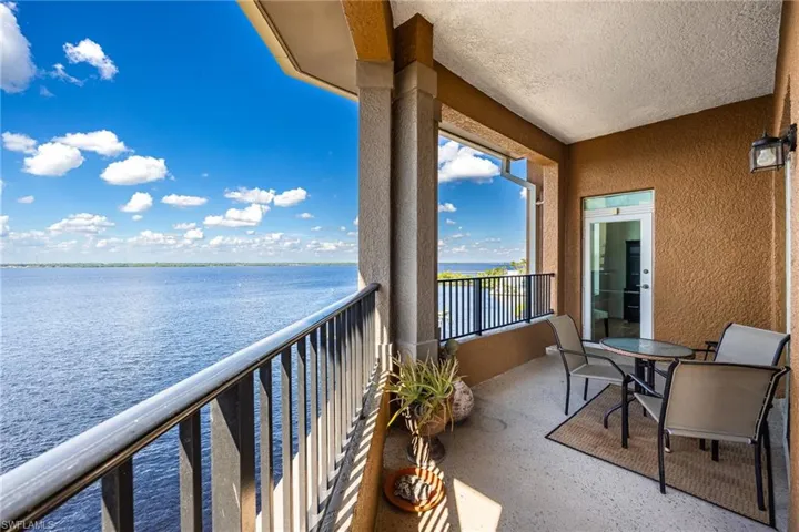 2825 Palm Beach Blvd 719, Fort Myers, Florida 33916