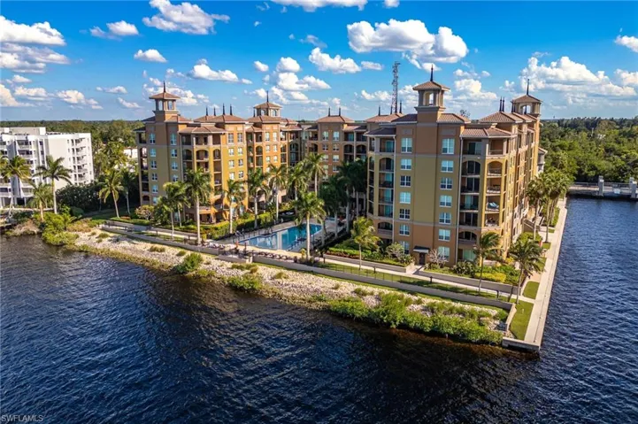 2825 Palm Beach Blvd 719, Fort Myers, Florida 33916