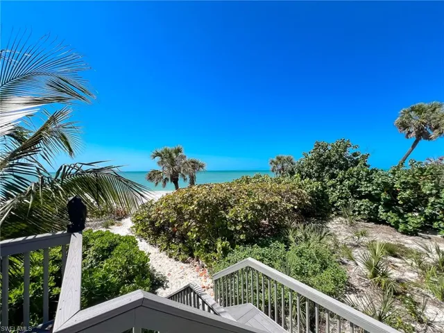 412  Gulf Bend  DR, Upper Captiva, FL 33924