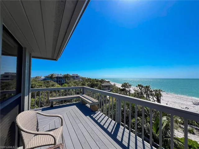 412  Gulf Bend  DR, Upper Captiva, FL 33924