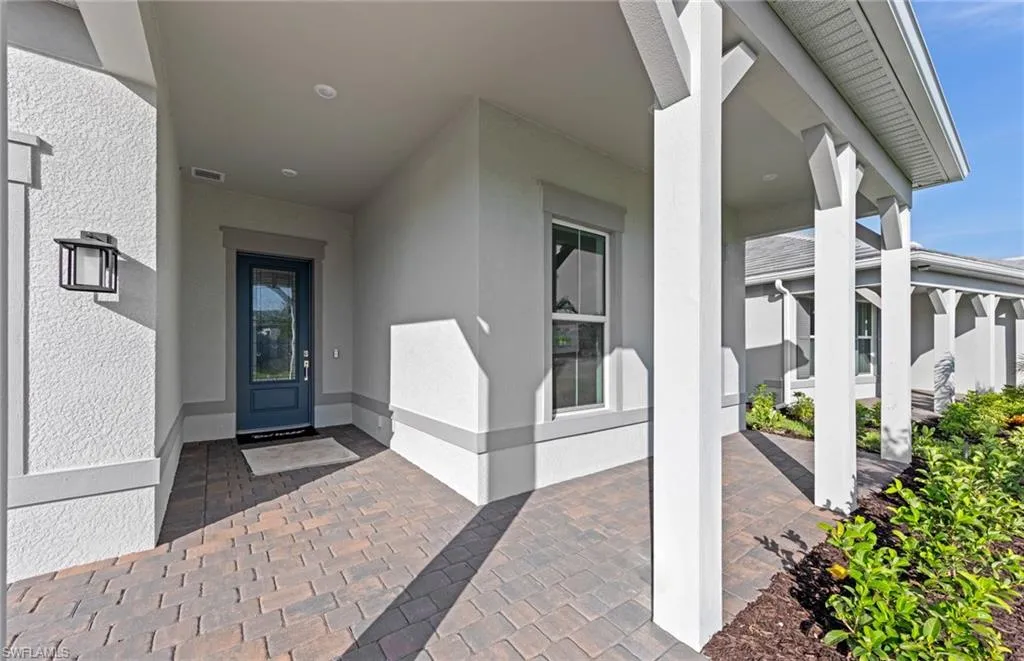 6992 Chapel Creek LN, North Fort Myers, FL 33917,225055995