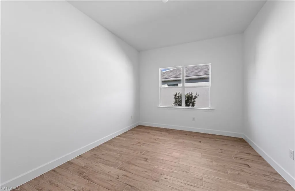 6992 Chapel Creek LN, North Fort Myers, FL 33917,225055995