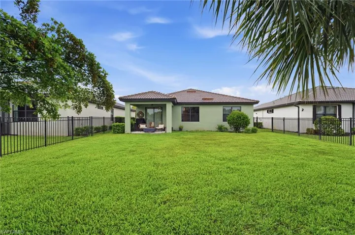 16095 Mistflower Dr, Alva, Florida 33920