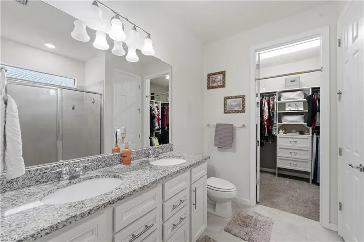 16095 Mistflower Dr, Alva, Florida 33920