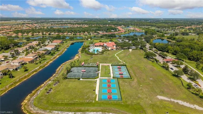 16095 Mistflower Dr, Alva, Florida 33920