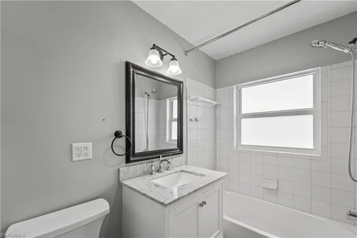 509 Val Mar Dr, Fort Myers, Florida 33919