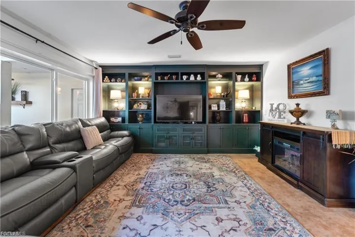 509 Val Mar Dr, Fort Myers, Florida 33919