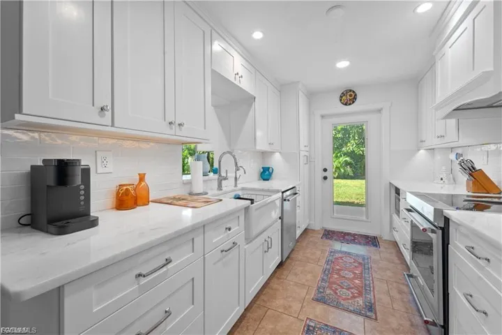 509 Val Mar Dr, Fort Myers, Florida 33919