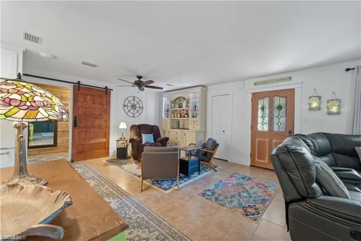 509 Val Mar Dr, Fort Myers, Florida 33919