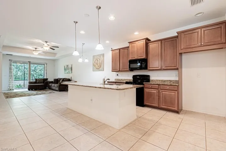3832  Dunnster  CT, Fort Myers, FL 33916