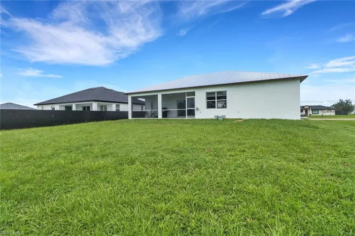 1022  Nelson N RD, Cape Coral, FL 33993