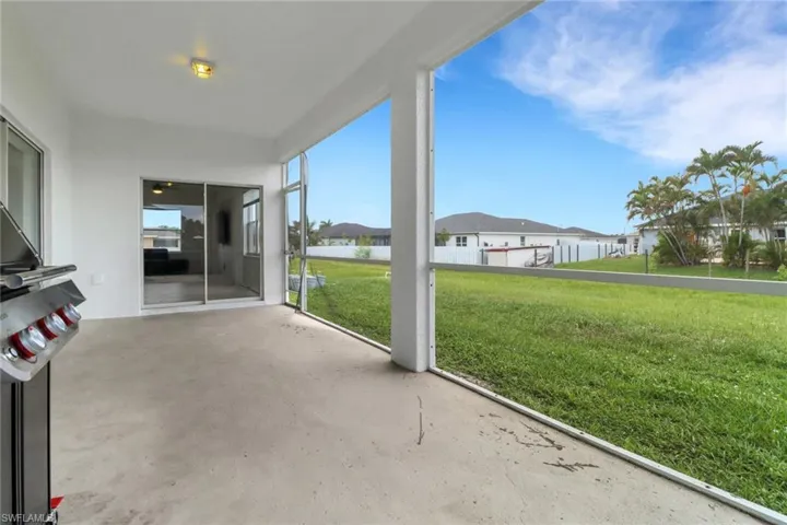 1022  Nelson N RD, Cape Coral, FL 33993