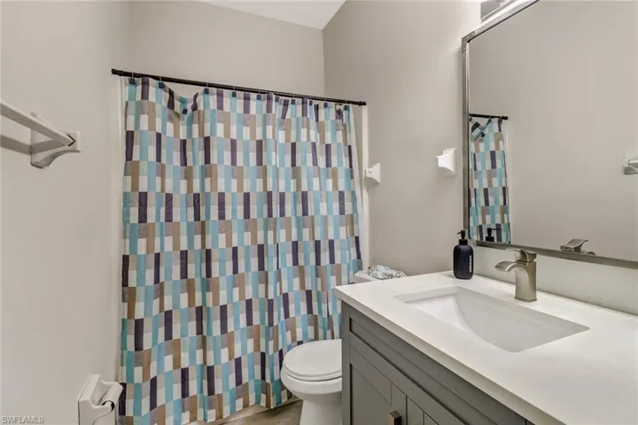 1022  Nelson N RD, Cape Coral, FL 33993