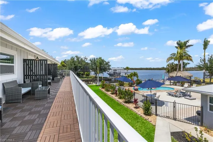 12200/12210  Shoreview  DR, Cape Coral, FL 33993