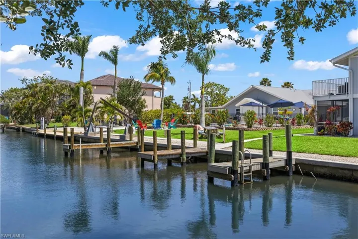 12200/12210  Shoreview  DR, Cape Coral, FL 33993