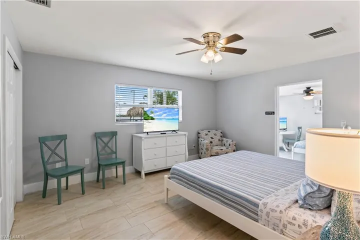 12200/12210  Shoreview  DR, Cape Coral, FL 33993