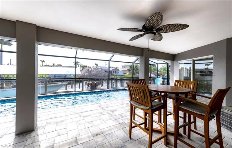 Relax poolside and enjoy a meal