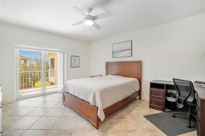 816 W Elkcam CIR # 301, MARCO ISLAND FL 34145