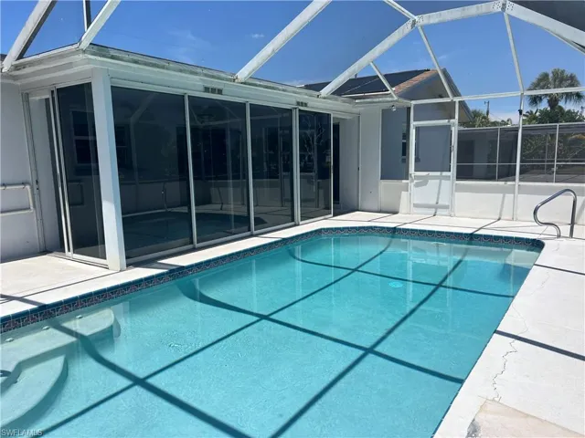 4312 S Pacific  CIR, North Fort Myers, FL 33903