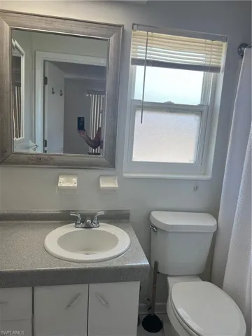 4312 S Pacific  CIR, North Fort Myers, FL 33903
