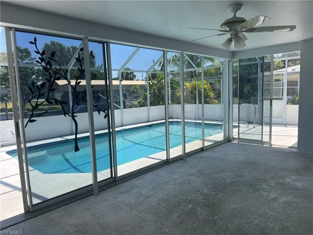 4312 S Pacific  CIR, North Fort Myers, FL 33903