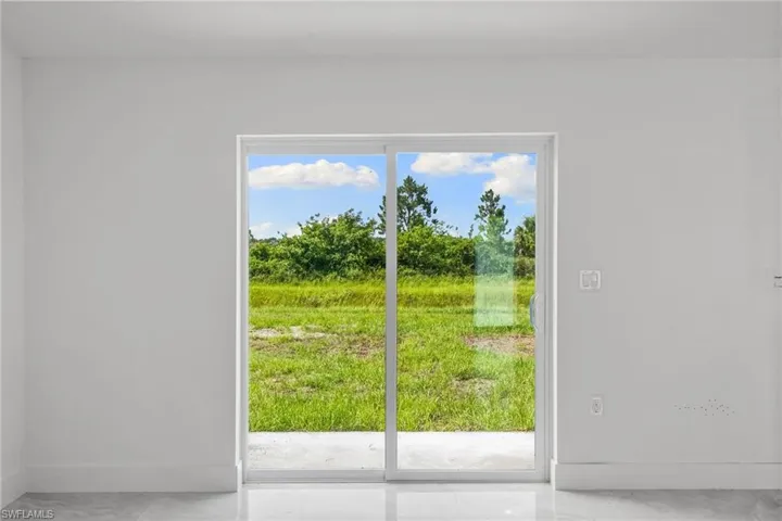 Entryway with baseboards