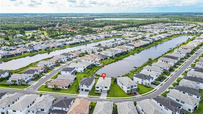 20419 Fair Oak Ln, Estero, Florida 33928