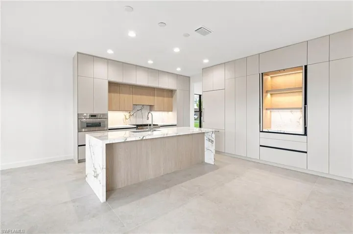 20419 Fair Oak Ln, Estero, Florida 33928
