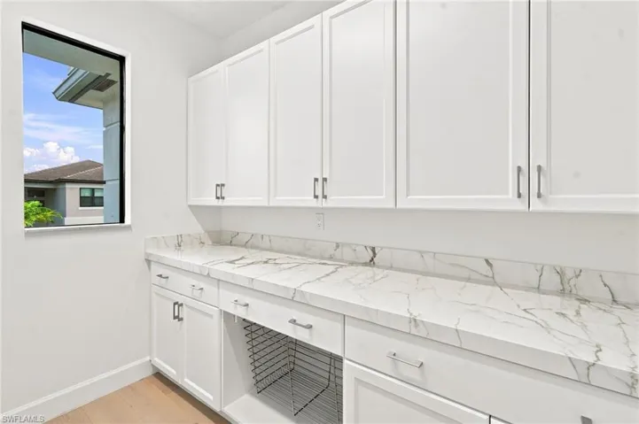 20419 Fair Oak Ln, Estero, Florida 33928