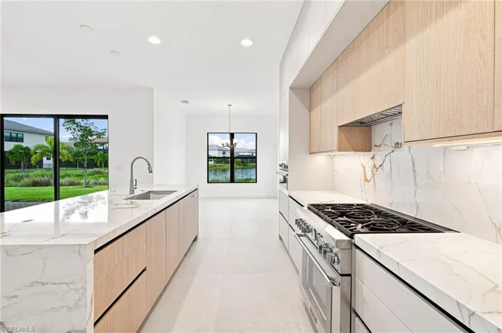 20419 Fair Oak Ln, Estero, Florida 33928