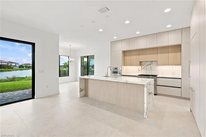 20419 Fair Oak Ln, Estero, Florida 33928