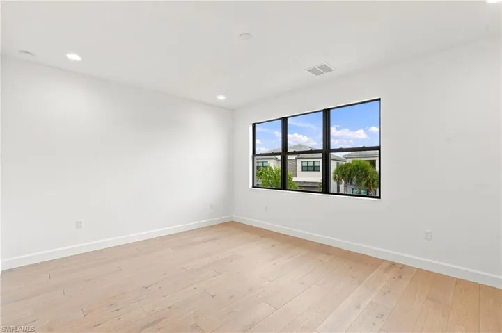 20419 Fair Oak Ln, Estero, Florida 33928
