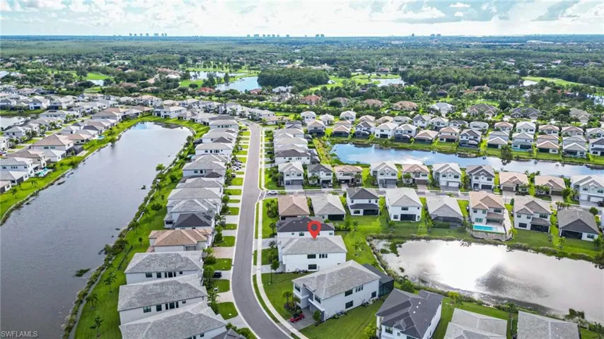 20419 Fair Oak Ln, Estero, Florida 33928