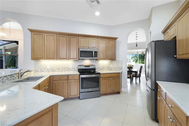 28201 L Burton Fletcher Ct, Bonita Springs, Florida 34135